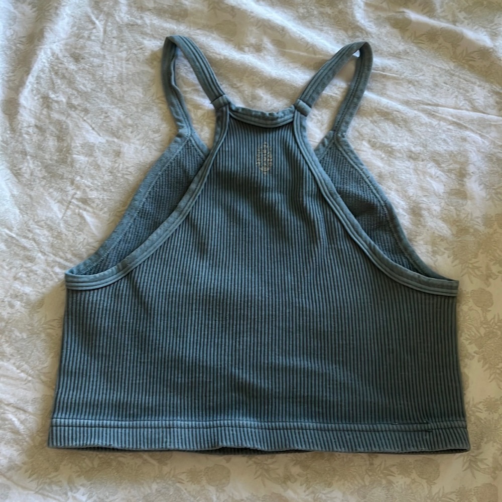 FREE PEOPLE MOVEMENT Happiness Runs crop top 🩵 color: blue 🩵size : XS/ S